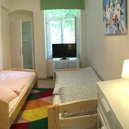 아파트 Familienunterkunft Am Platz Der Voelkerfreundschaft